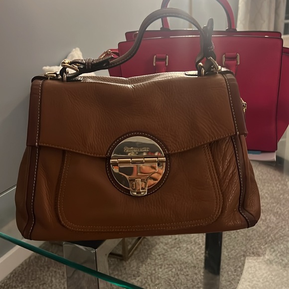 Michael Kors purses in great condition! - Picture 8 of 10